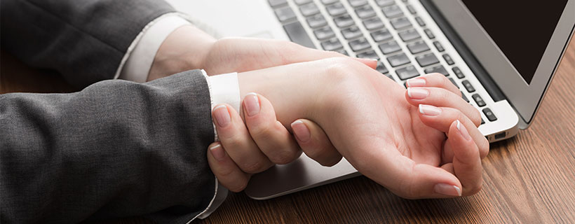 patient needing carpal tunnel syndrome treatment in Orange
