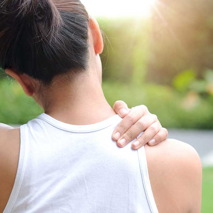 frozen shoulder chiropractor in Orange, CA