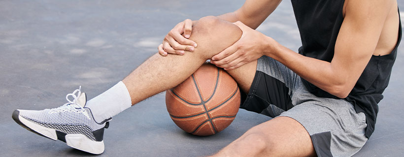 patient needing jumper's knee treatment in Orange