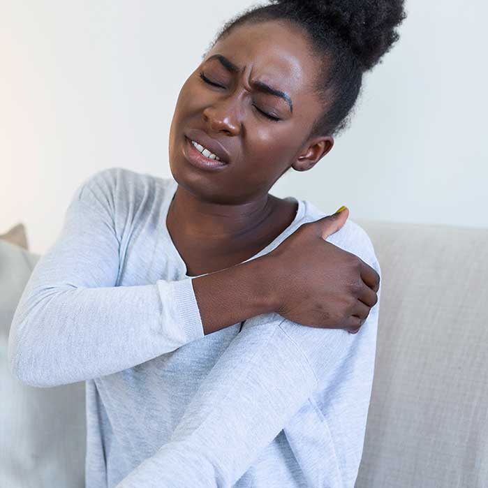 shoulder pain chiropractor in Orange, CA